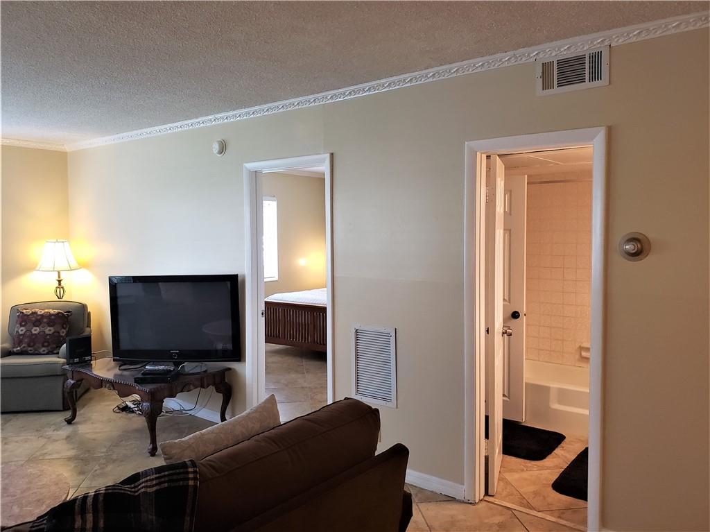Oakland Grove Village - Residential