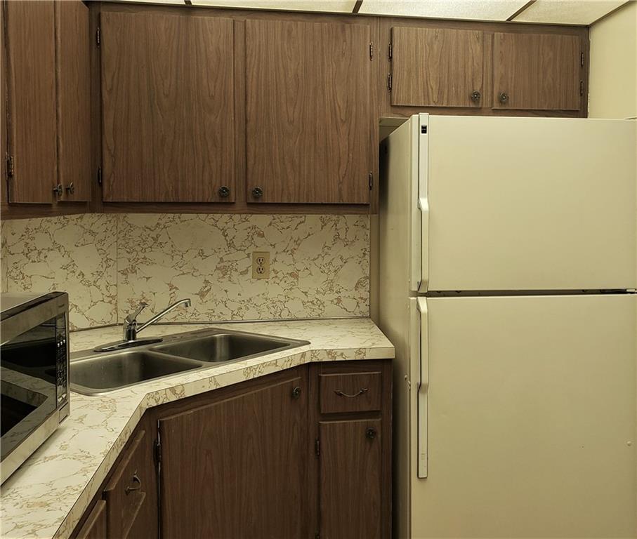 Oakland Grove Village - Residential