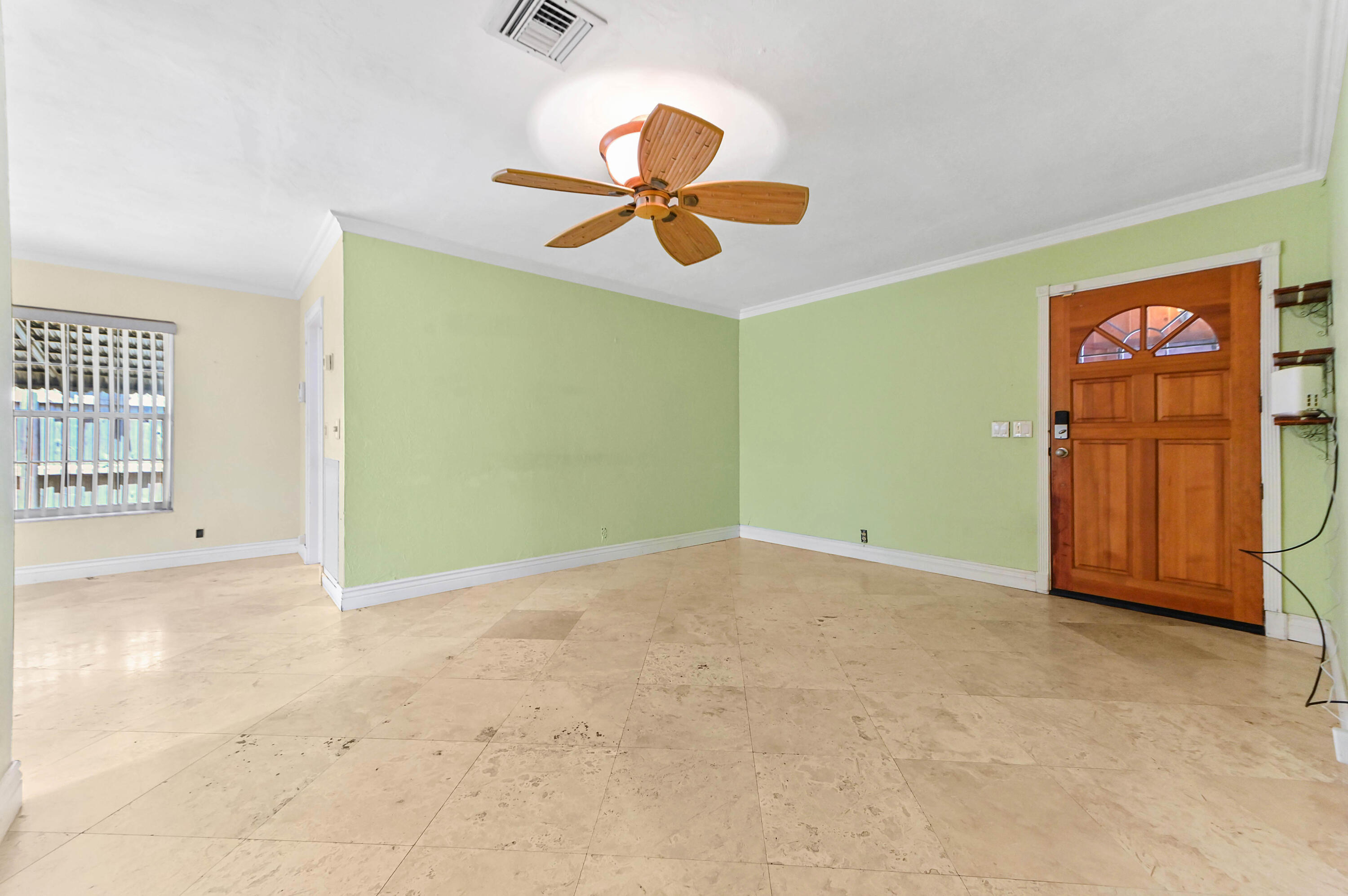 ALMAR ESTATES - Residential