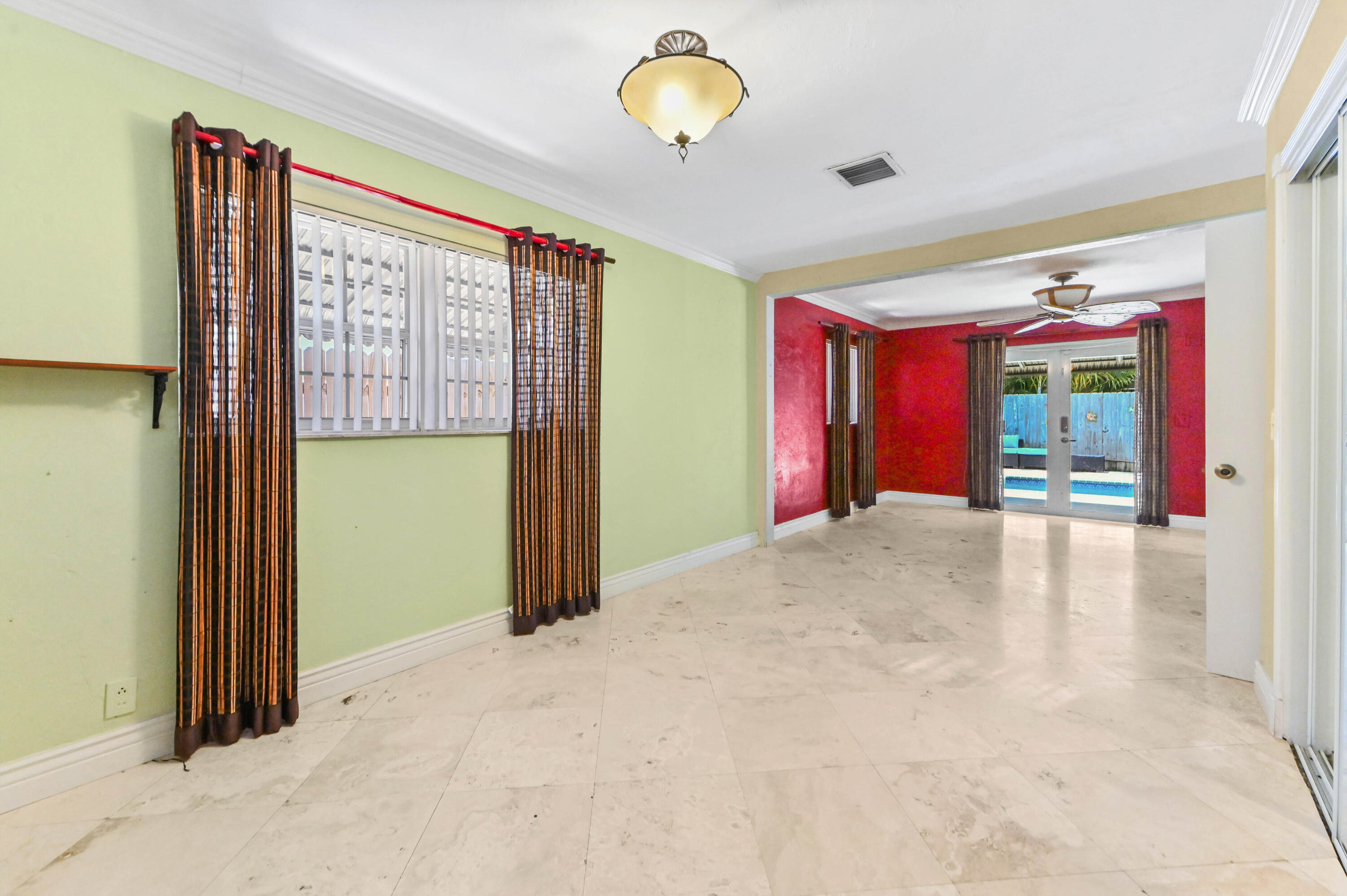 ALMAR ESTATES - Residential
