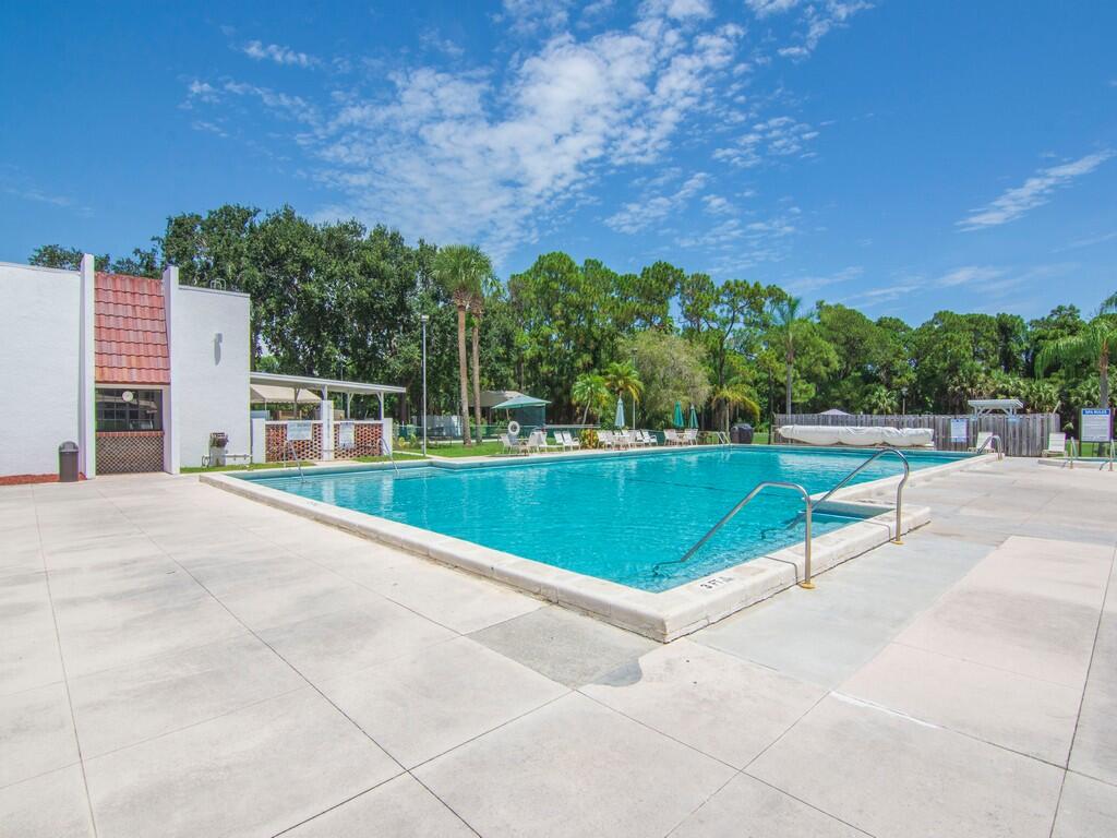 Spanish Lakes Golf Village - Residential