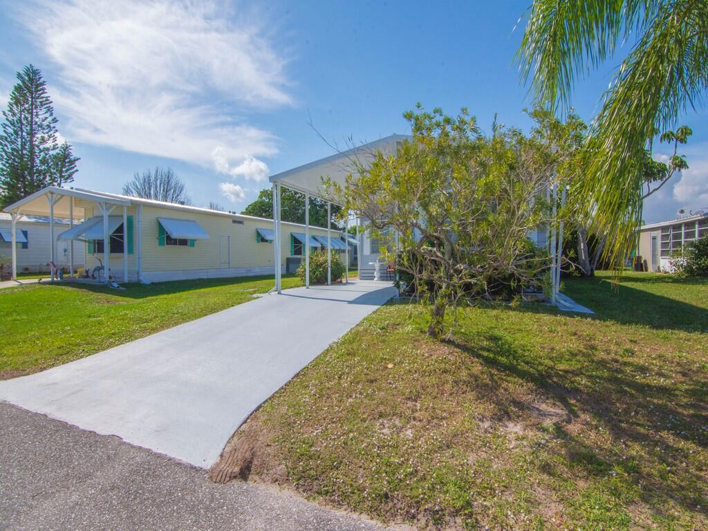 Spanish Lakes Golf Village - Residential
