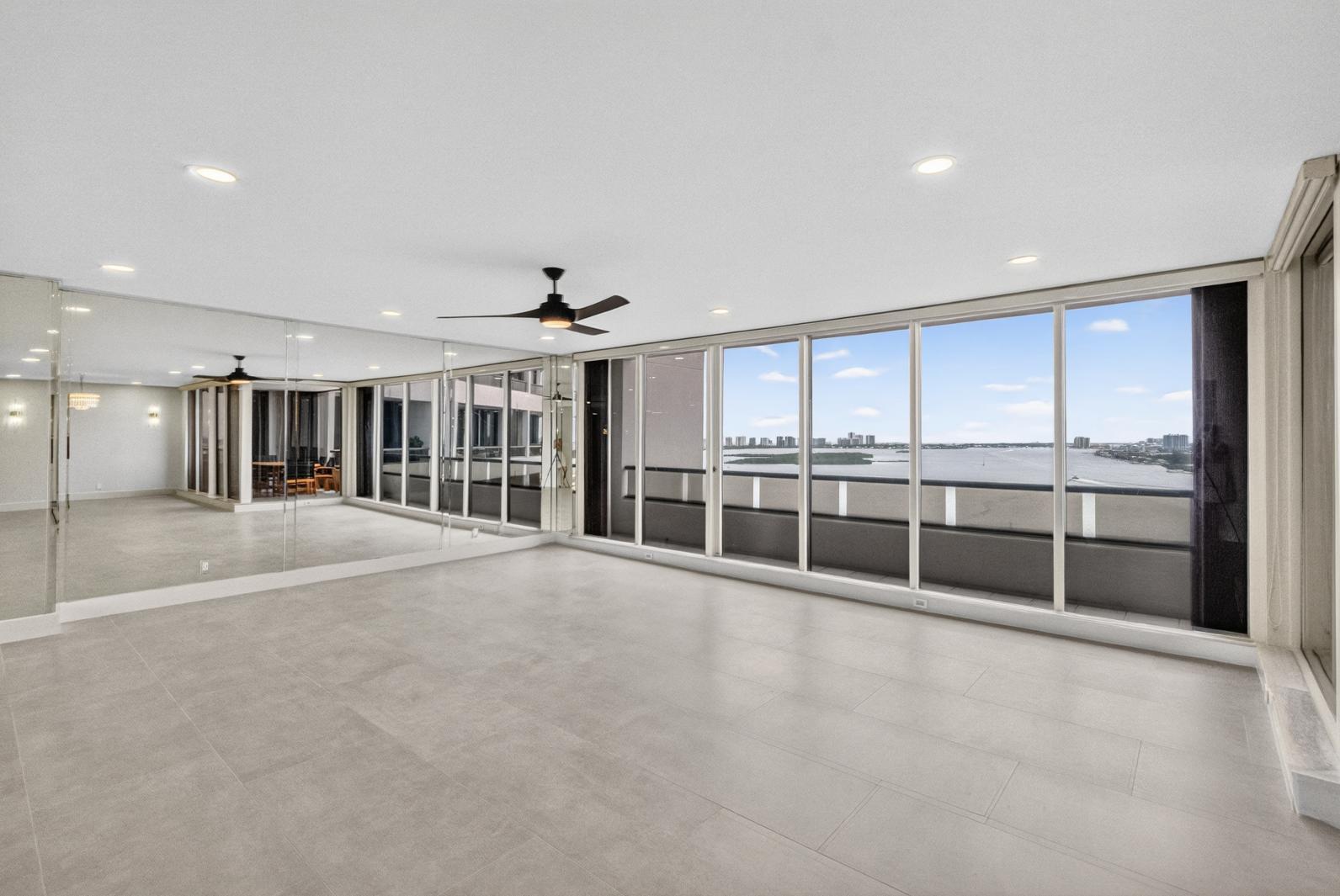 OLD PORT COVE LAKE POINT TOWER CONDO - Residential