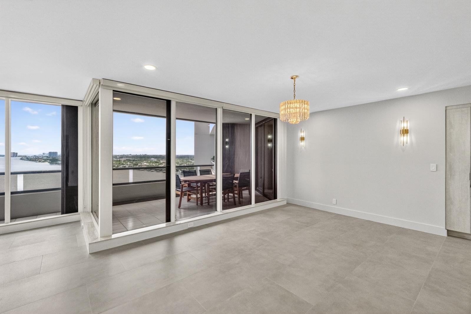 OLD PORT COVE LAKE POINT TOWER CONDO - Residential
