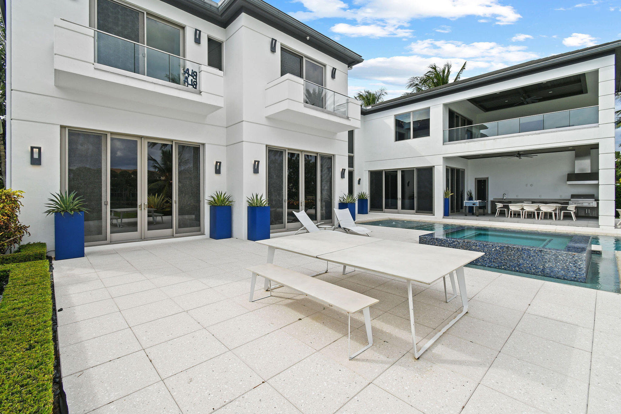 HARBOR PLACE - Residential