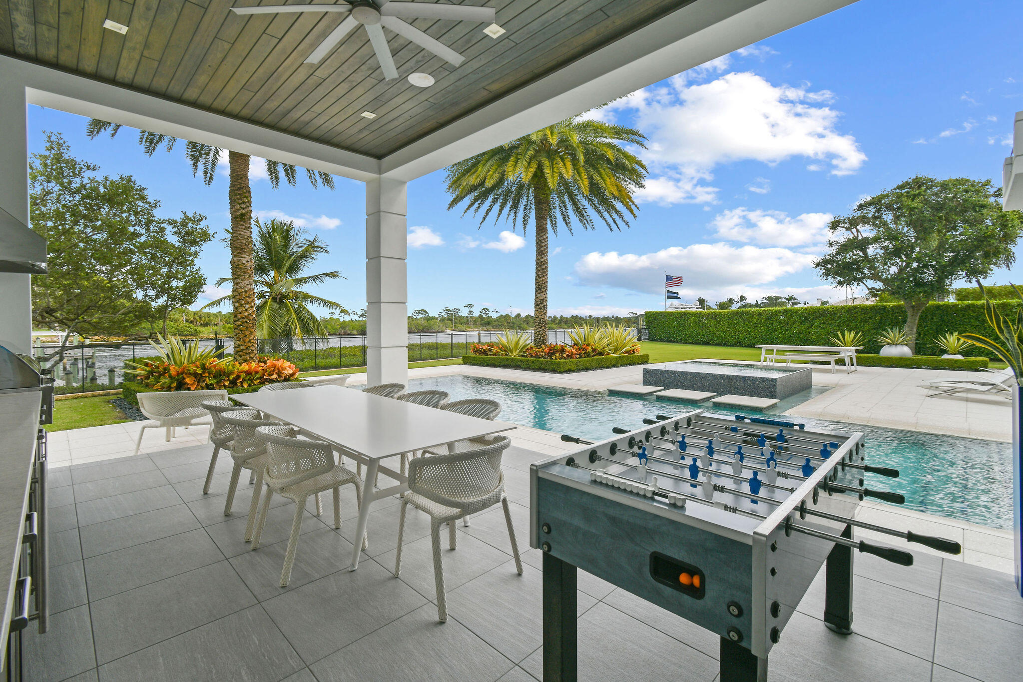 HARBOR PLACE - Residential