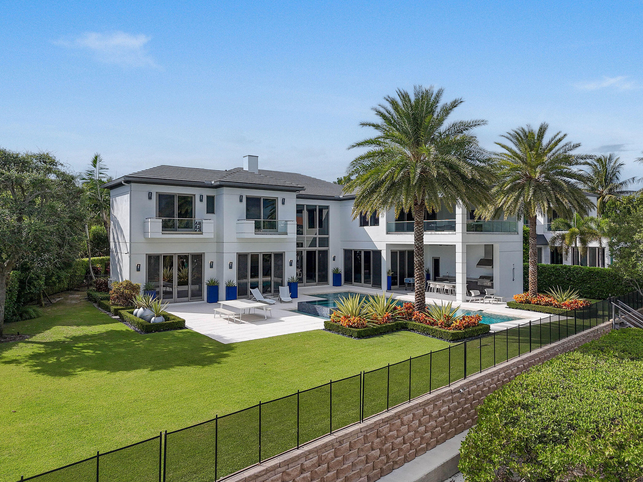 HARBOR PLACE - Residential
