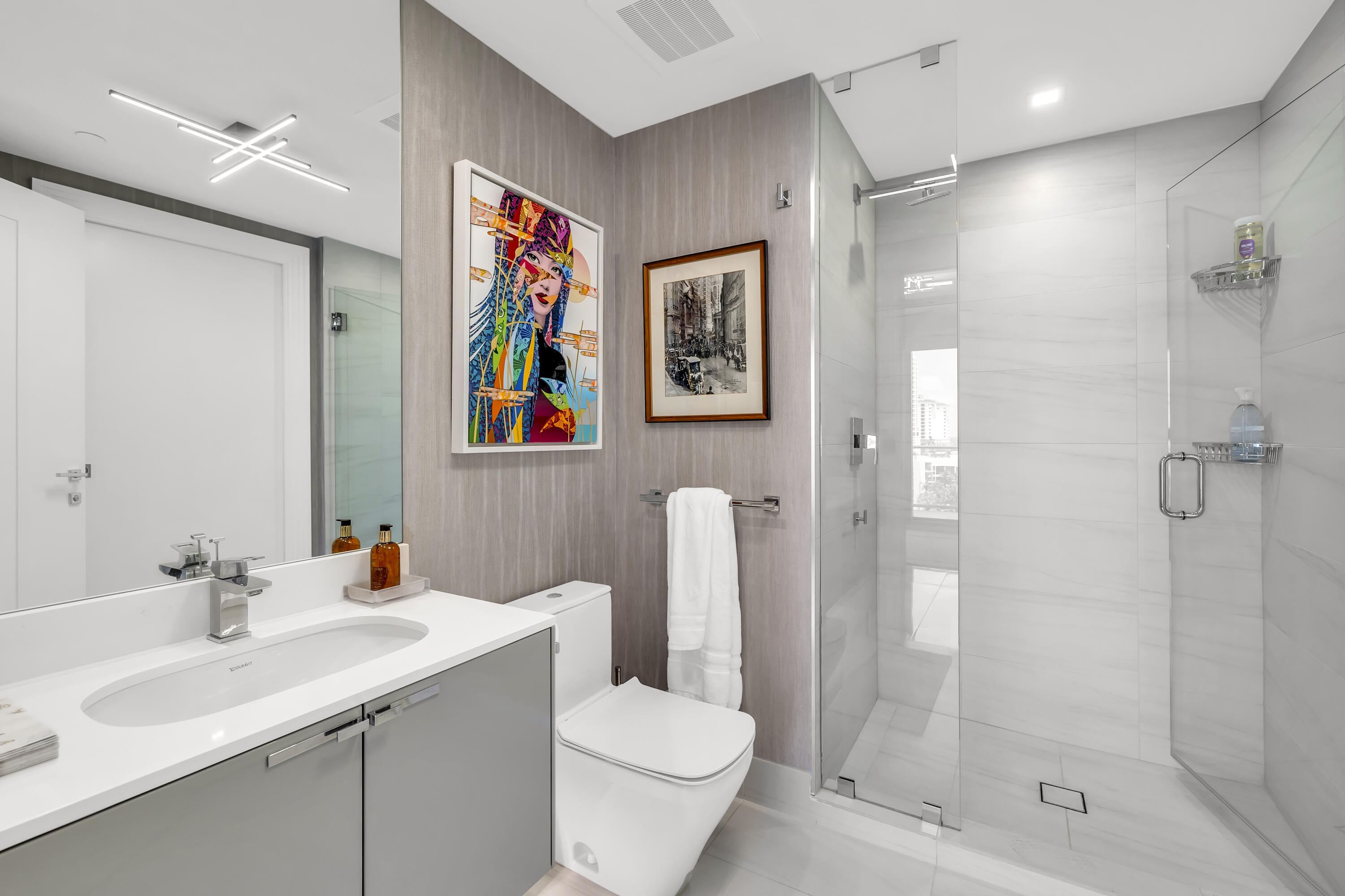 ADAGIO FORT LAUDERDALE BEACH - Residential