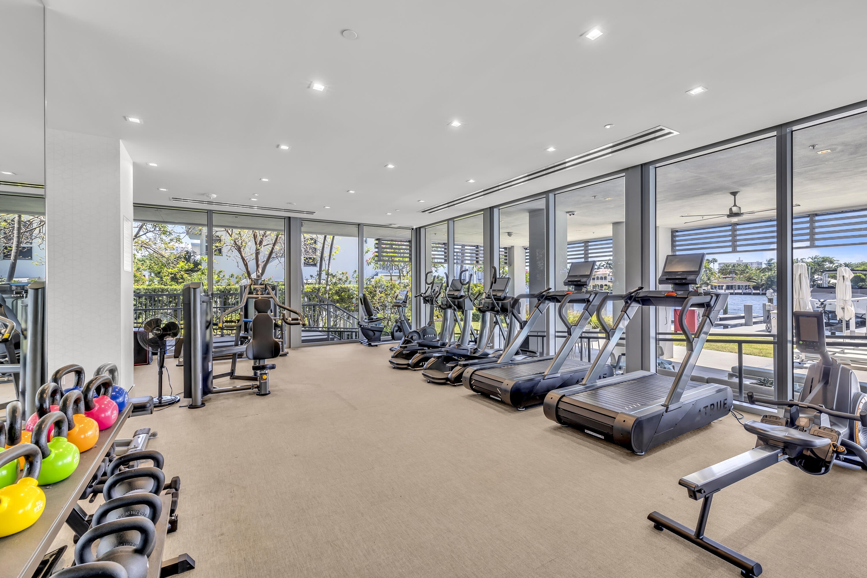 ADAGIO FORT LAUDERDALE BEACH - Residential