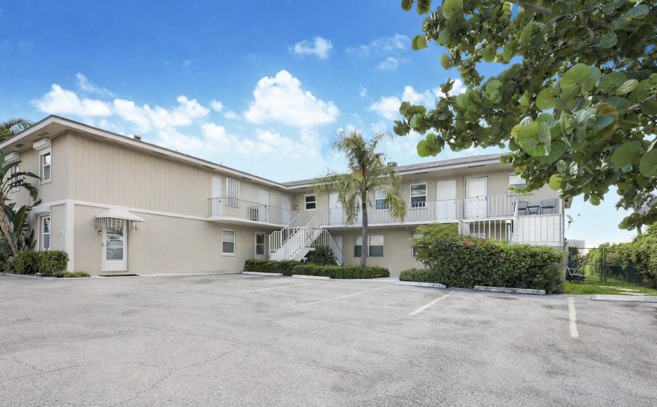 EASTWIND CONDO - Residential Lease