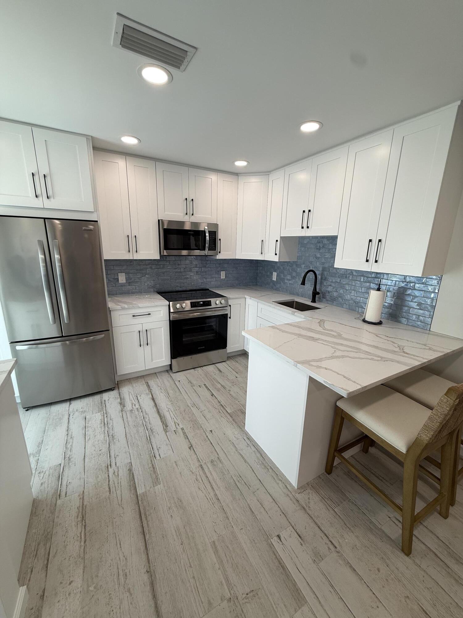 EASTWIND CONDO - Residential Lease