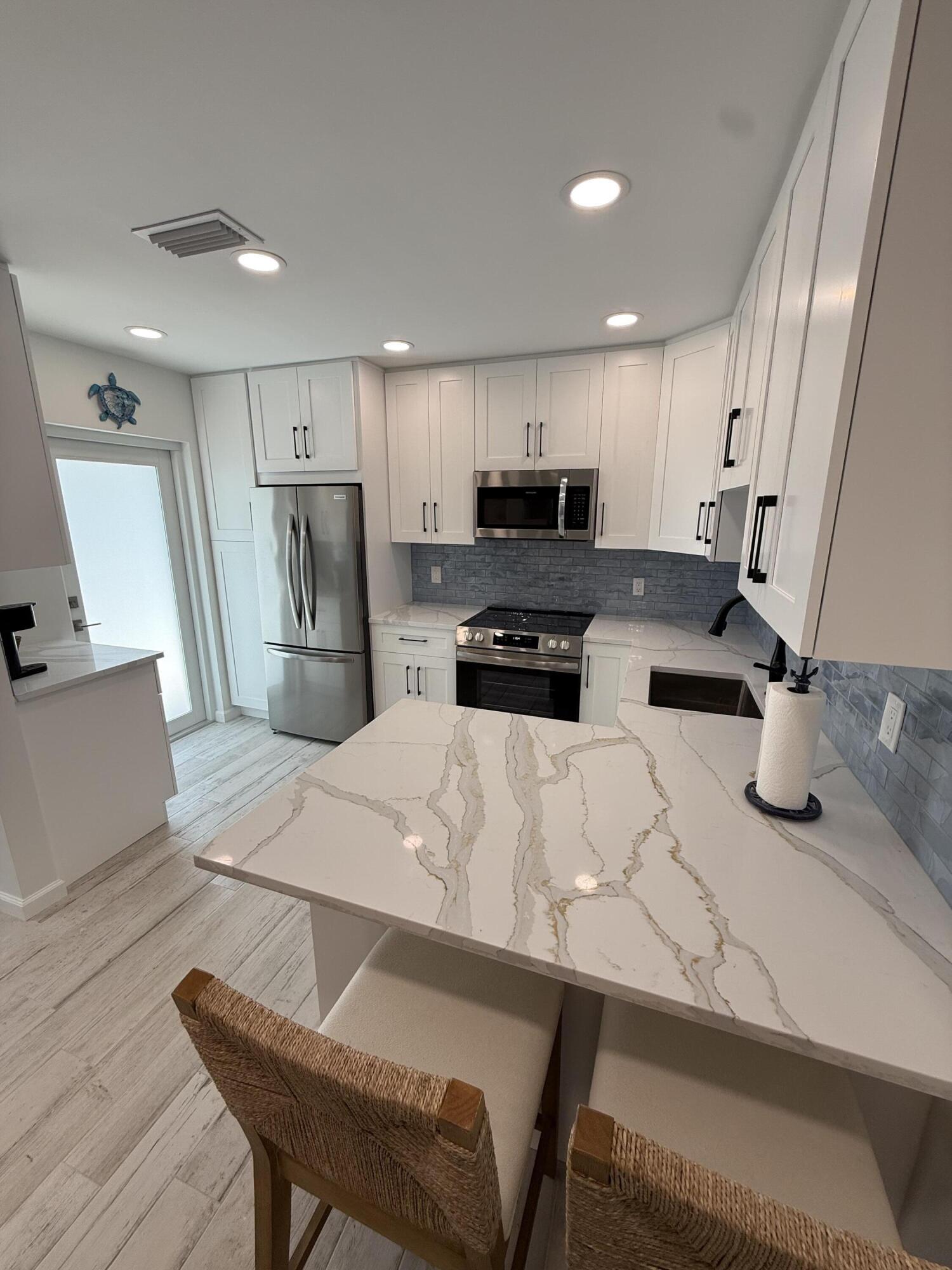 EASTWIND CONDO - Residential Lease