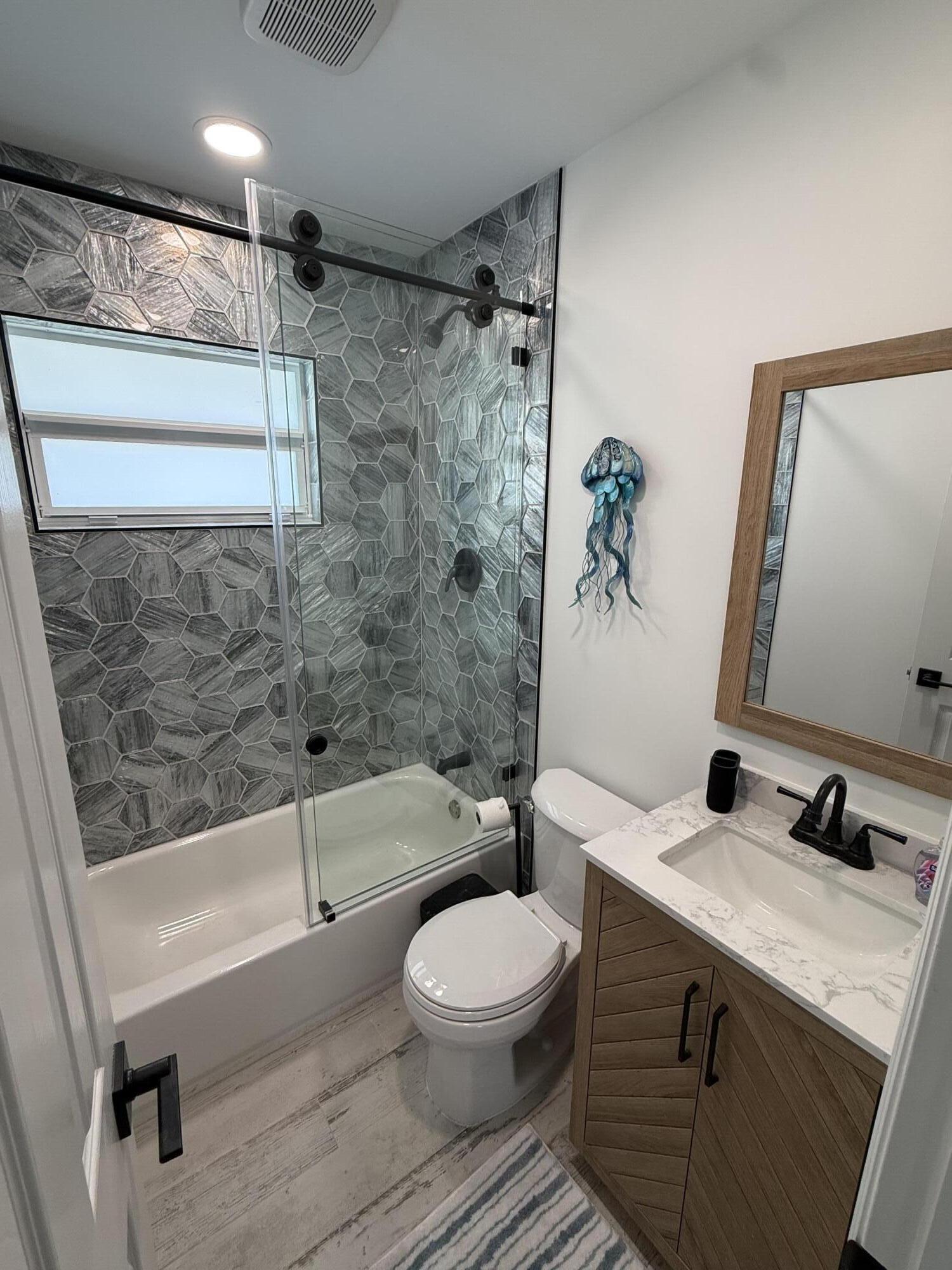 EASTWIND CONDO - Residential Lease