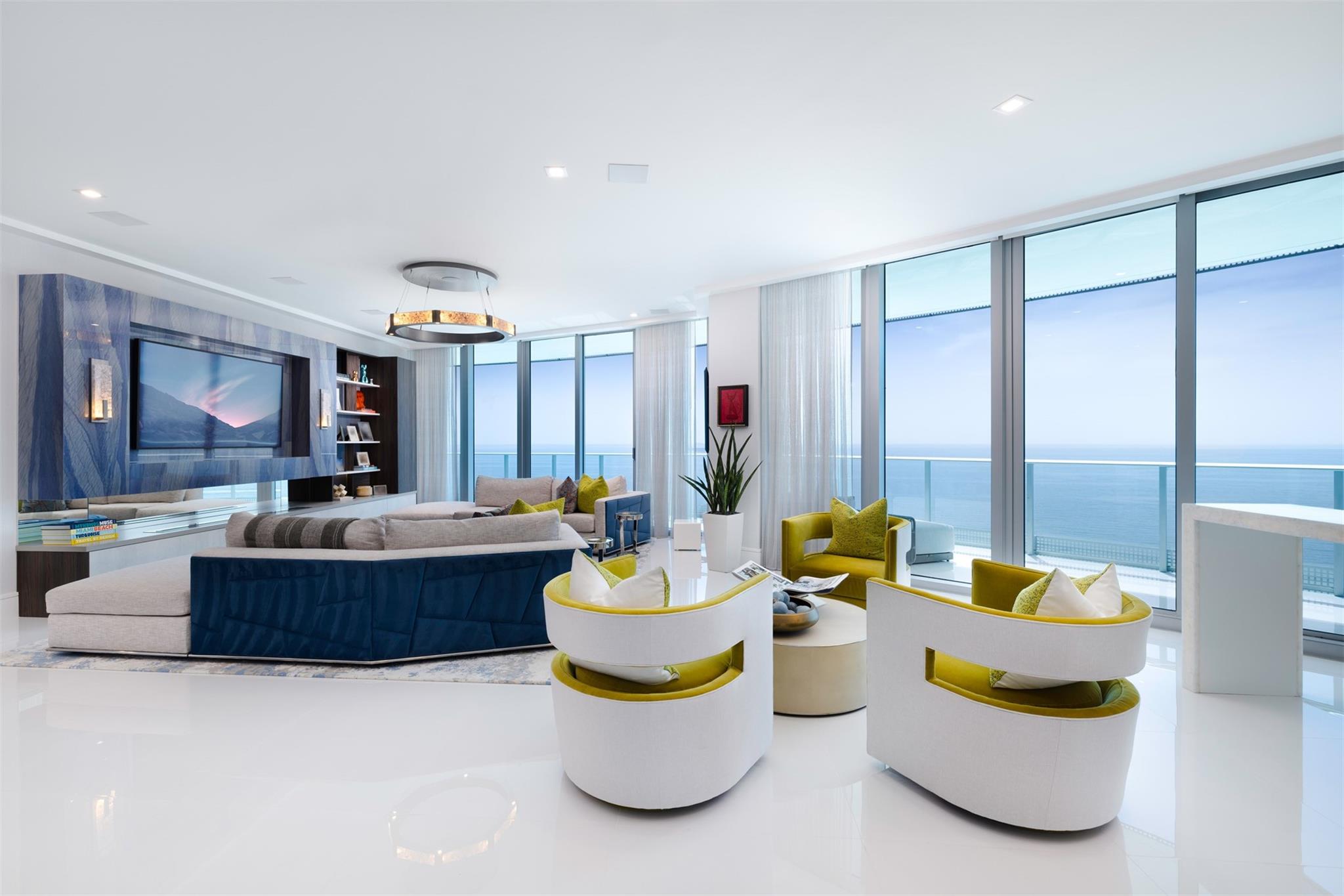 Paramount - Residential