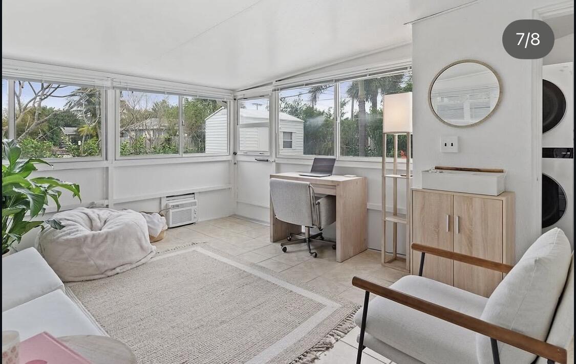 NORTH LAKE WORTH - Residential