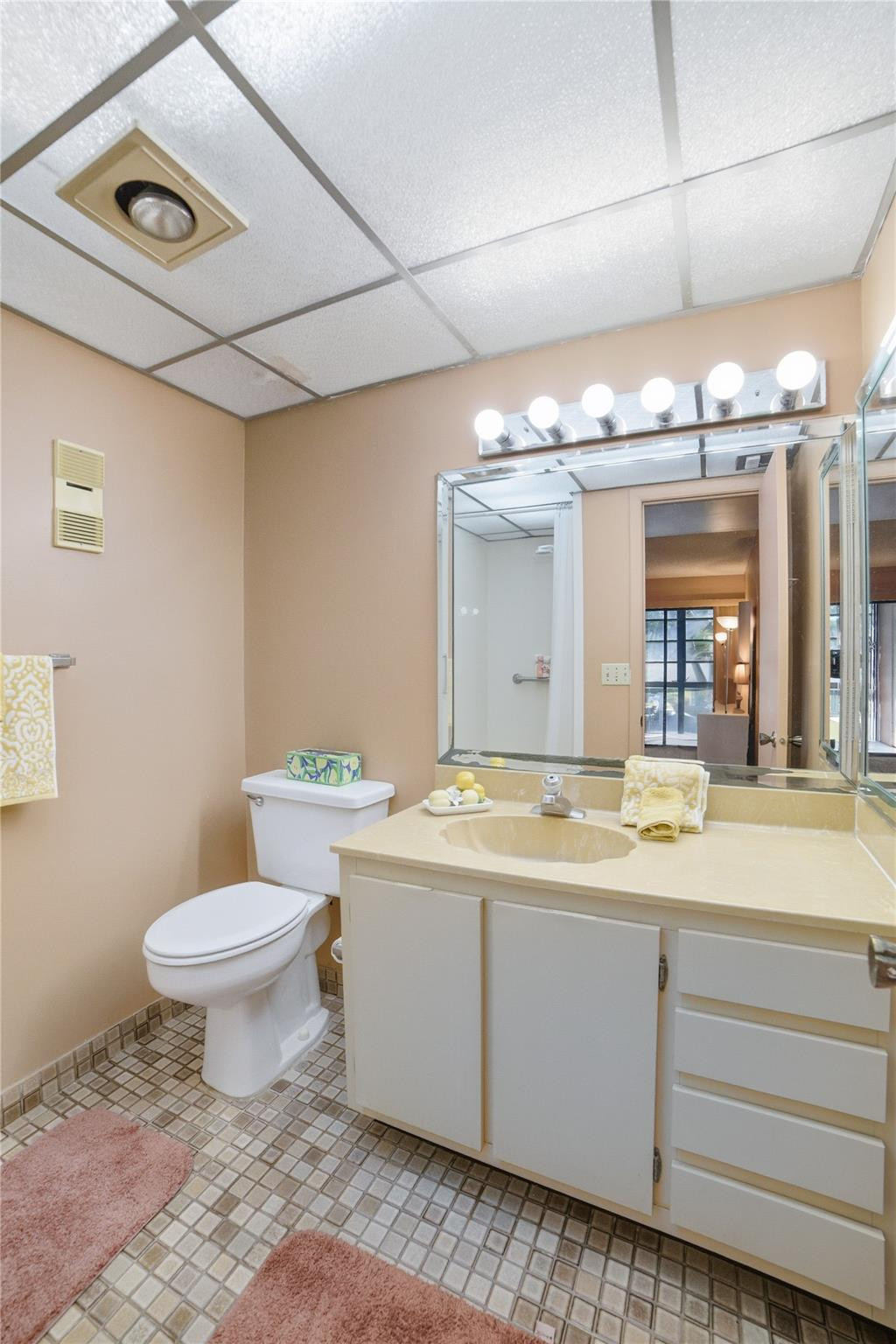 ASHMONT - Residential