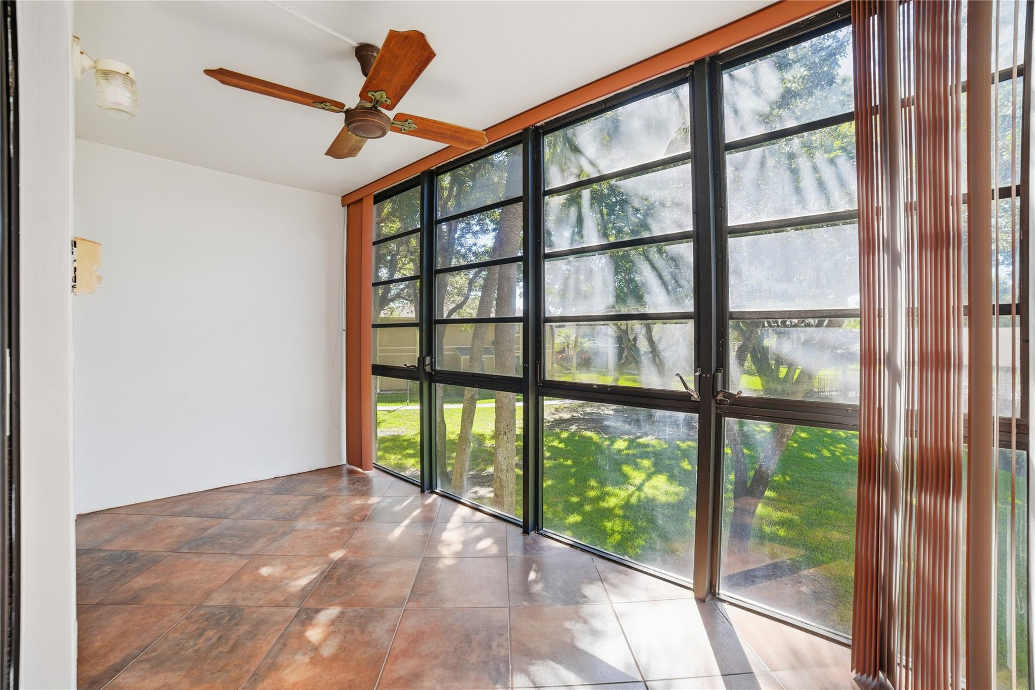 ASHMONT - Residential