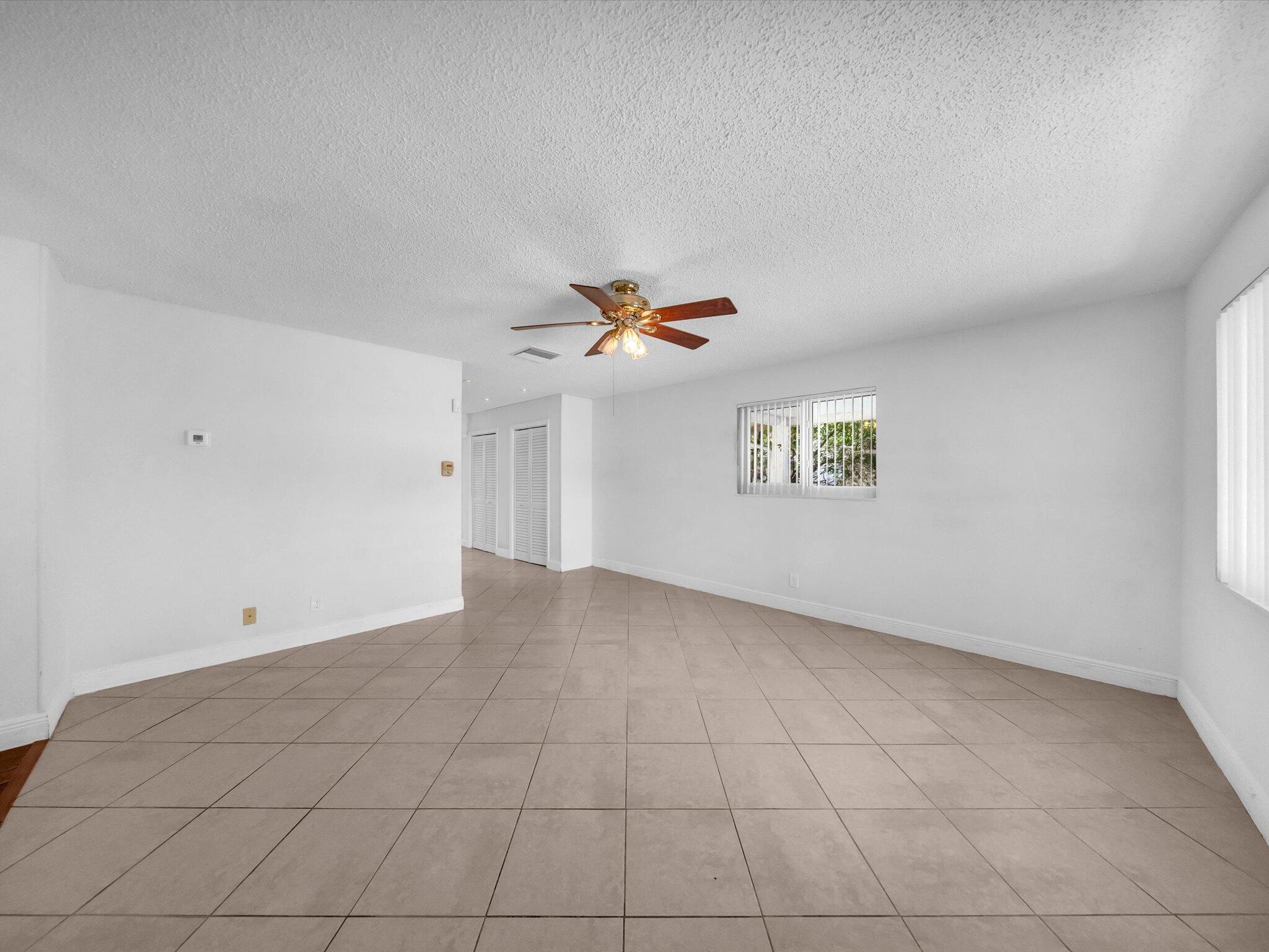 MAINLANDS OF TAMARAC LAKES - Residential