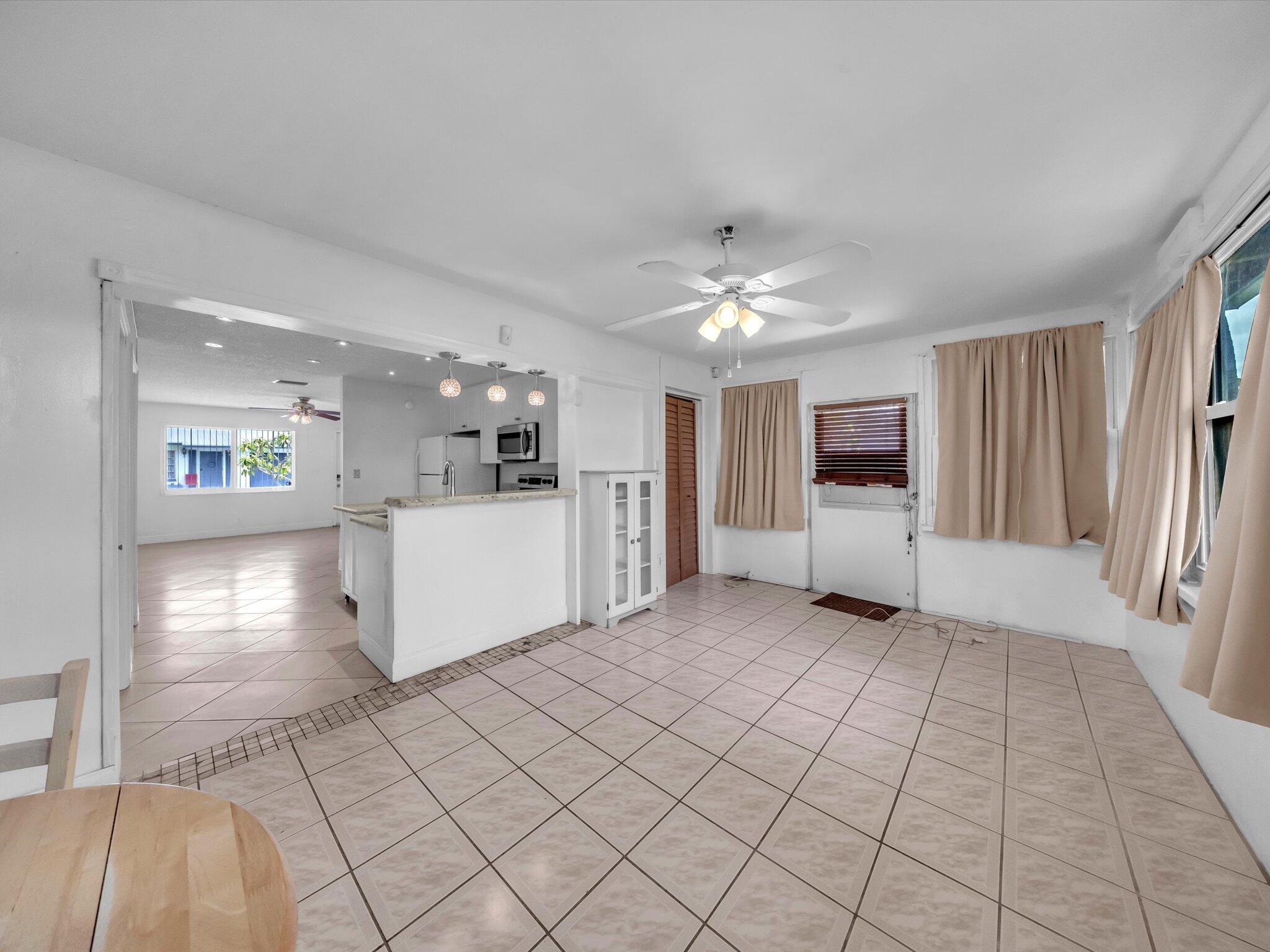 MAINLANDS OF TAMARAC LAKES - Residential