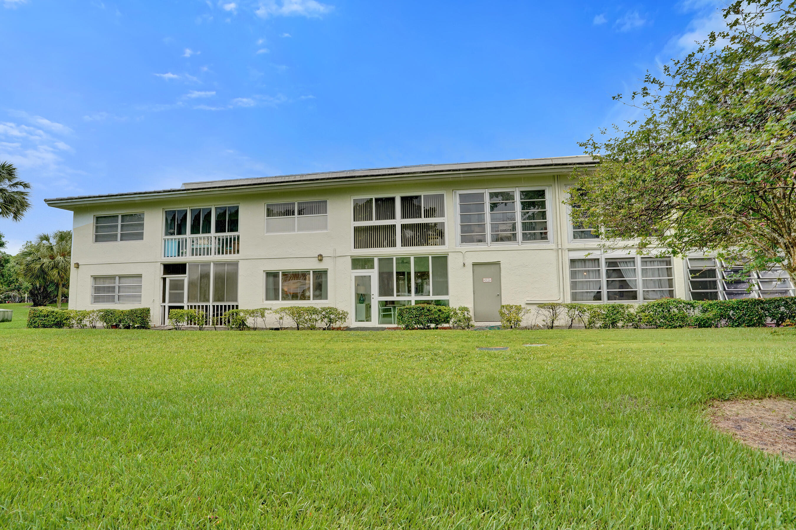 BAHAMA VILLAGE CONDO - Residential