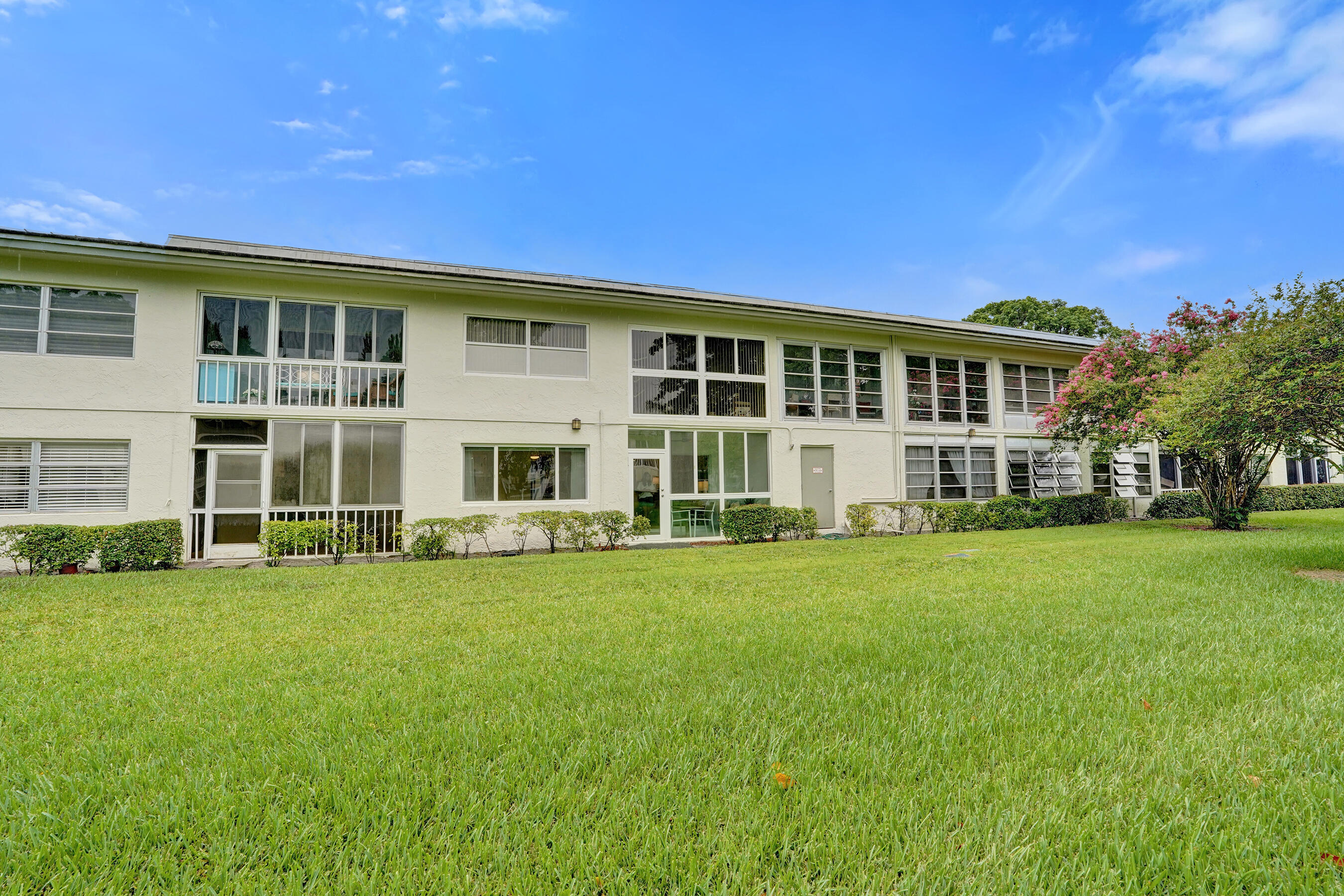 BAHAMA VILLAGE CONDO - Residential