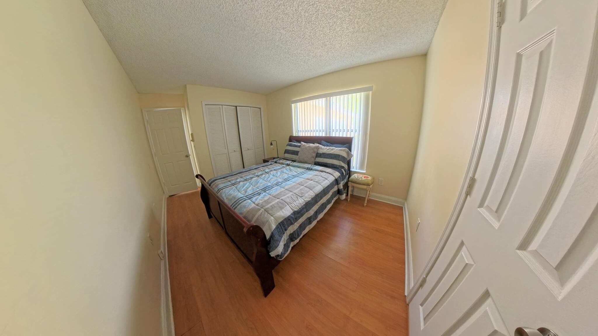 SUGAR POND MANOR OF WELLINGTON - Residential Lease