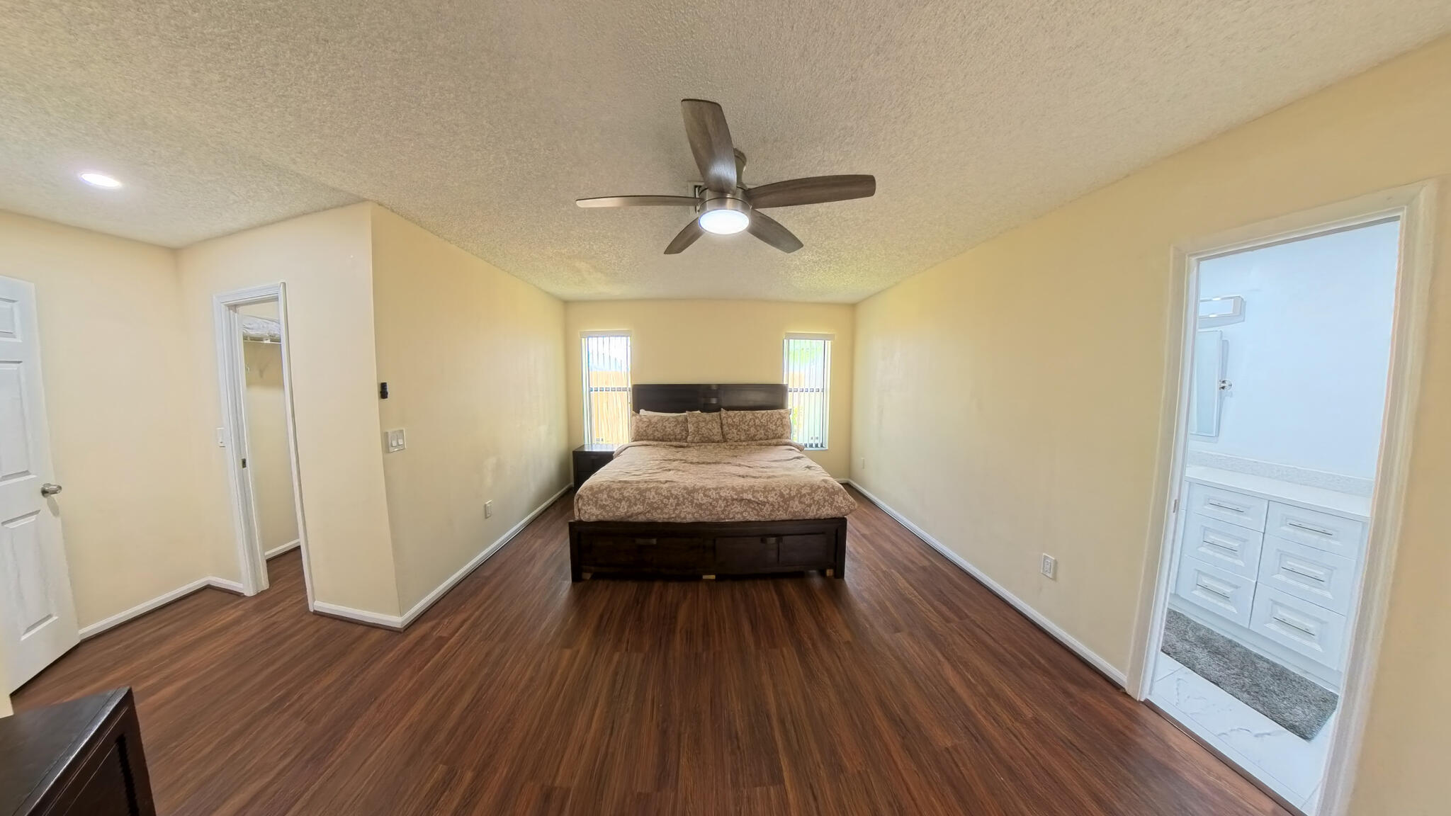 SUGAR POND MANOR OF WELLINGTON - Residential Lease