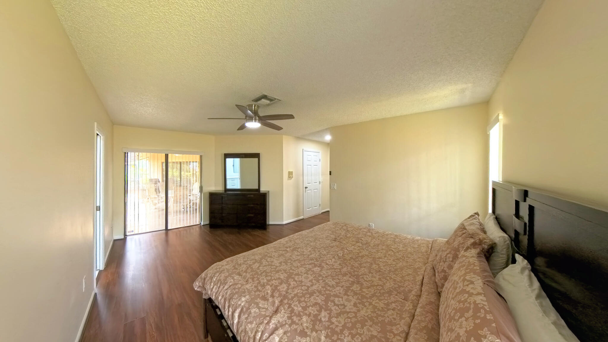 SUGAR POND MANOR OF WELLINGTON - Residential Lease