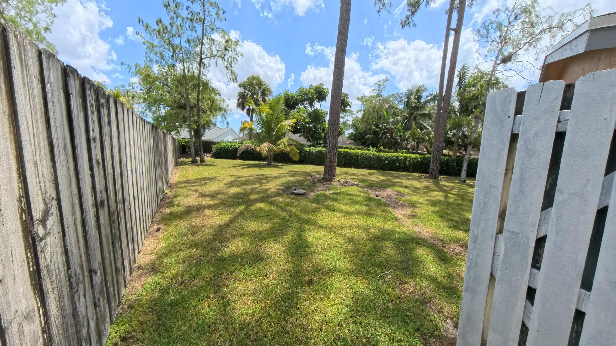 SUGAR POND MANOR OF WELLINGTON - Residential Lease