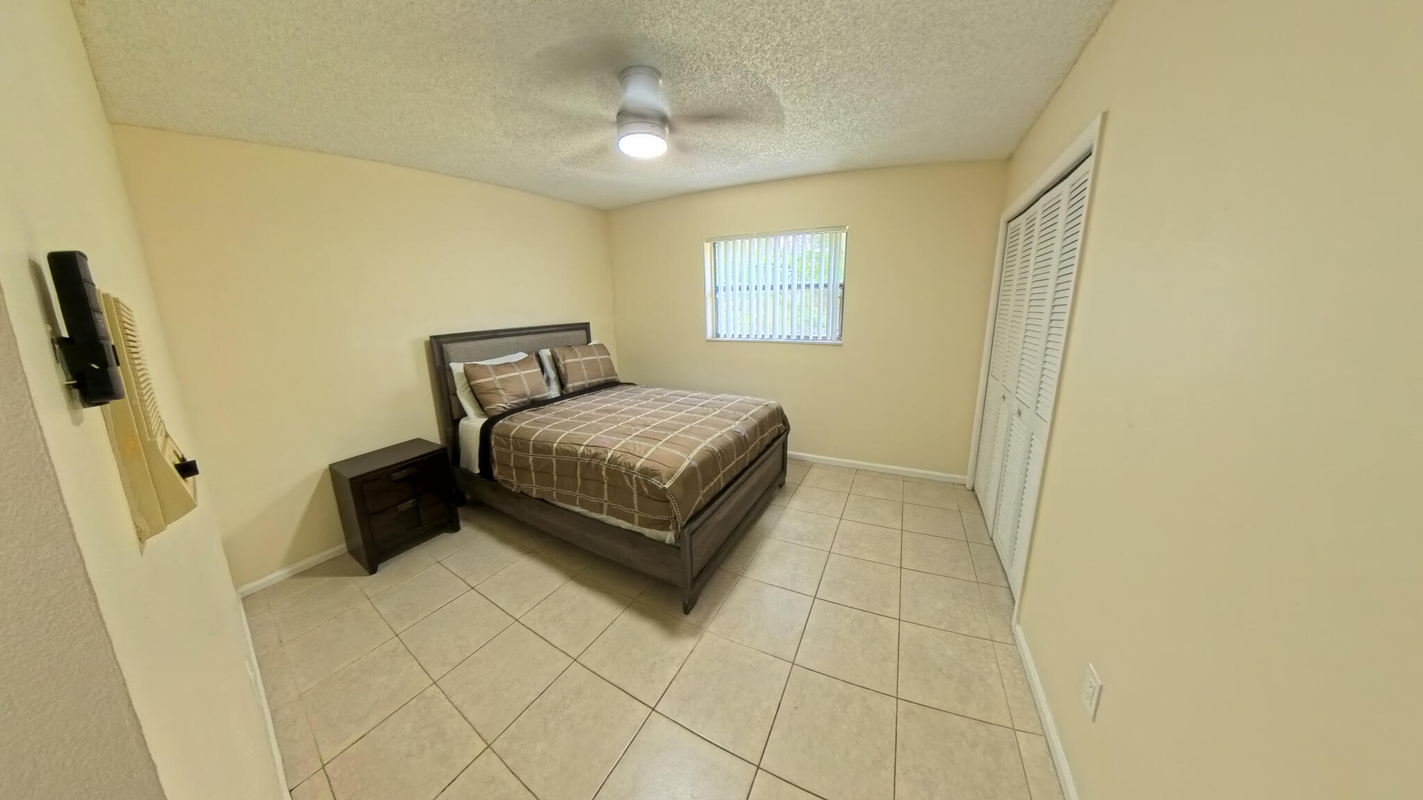 SUGAR POND MANOR OF WELLINGTON - Residential Lease