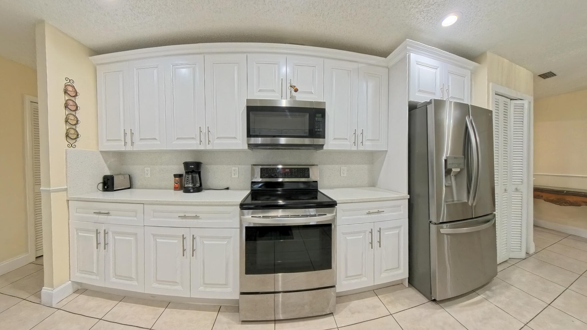 SUGAR POND MANOR OF WELLINGTON - Residential Lease