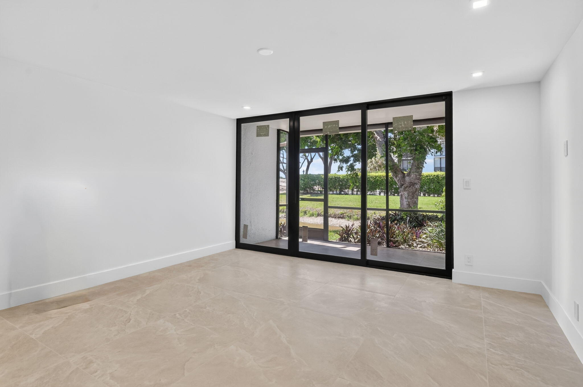 Bridgewood Townhouse - Residential