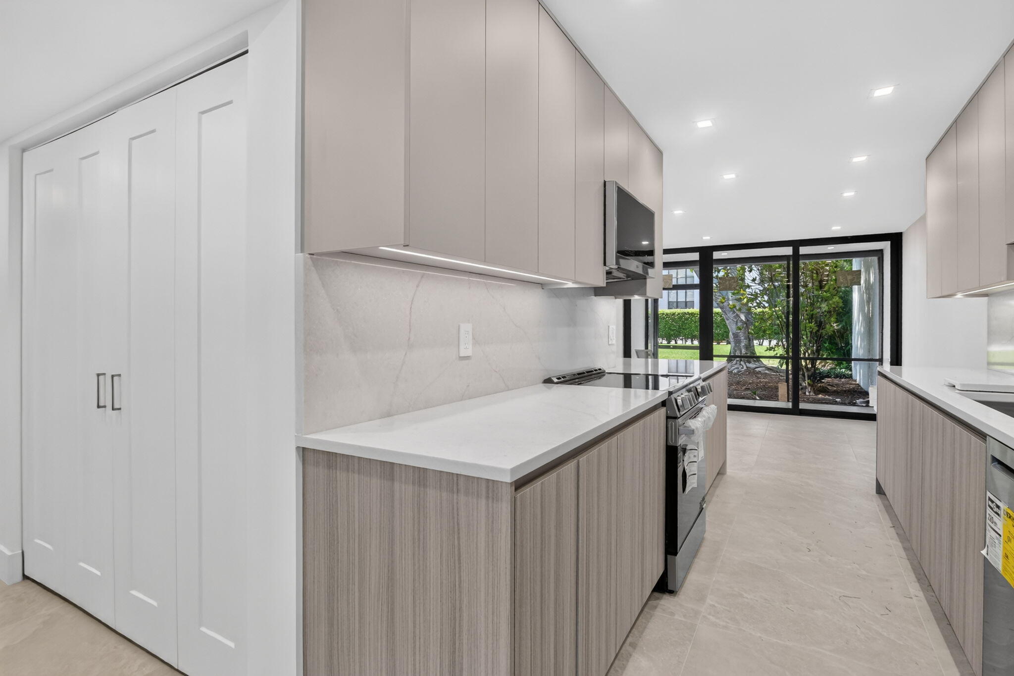 Bridgewood Townhouse - Residential