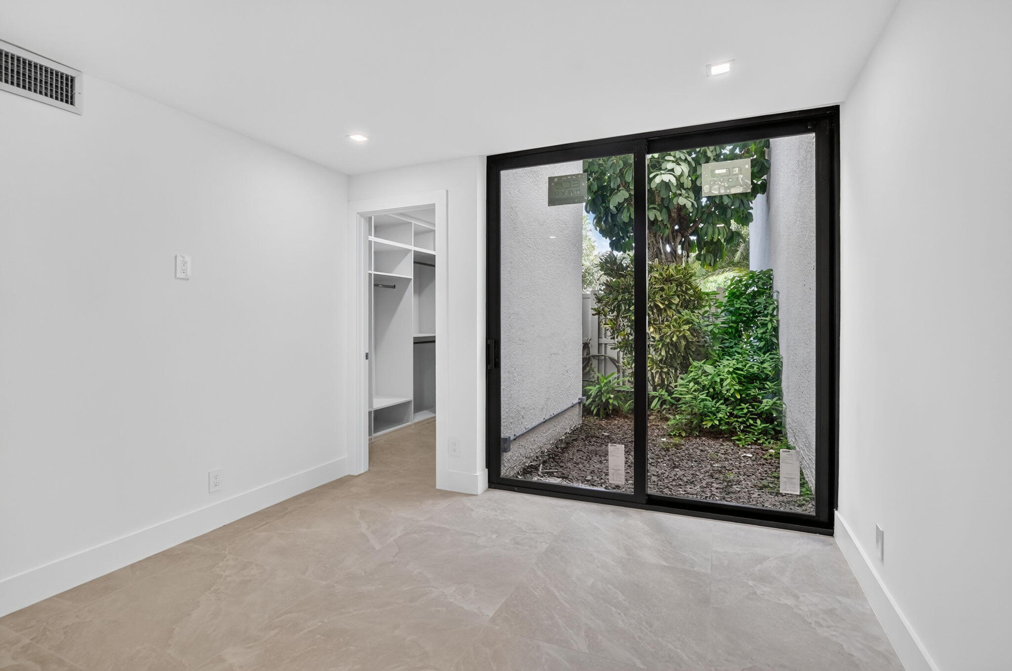 Bridgewood Townhouse - Residential