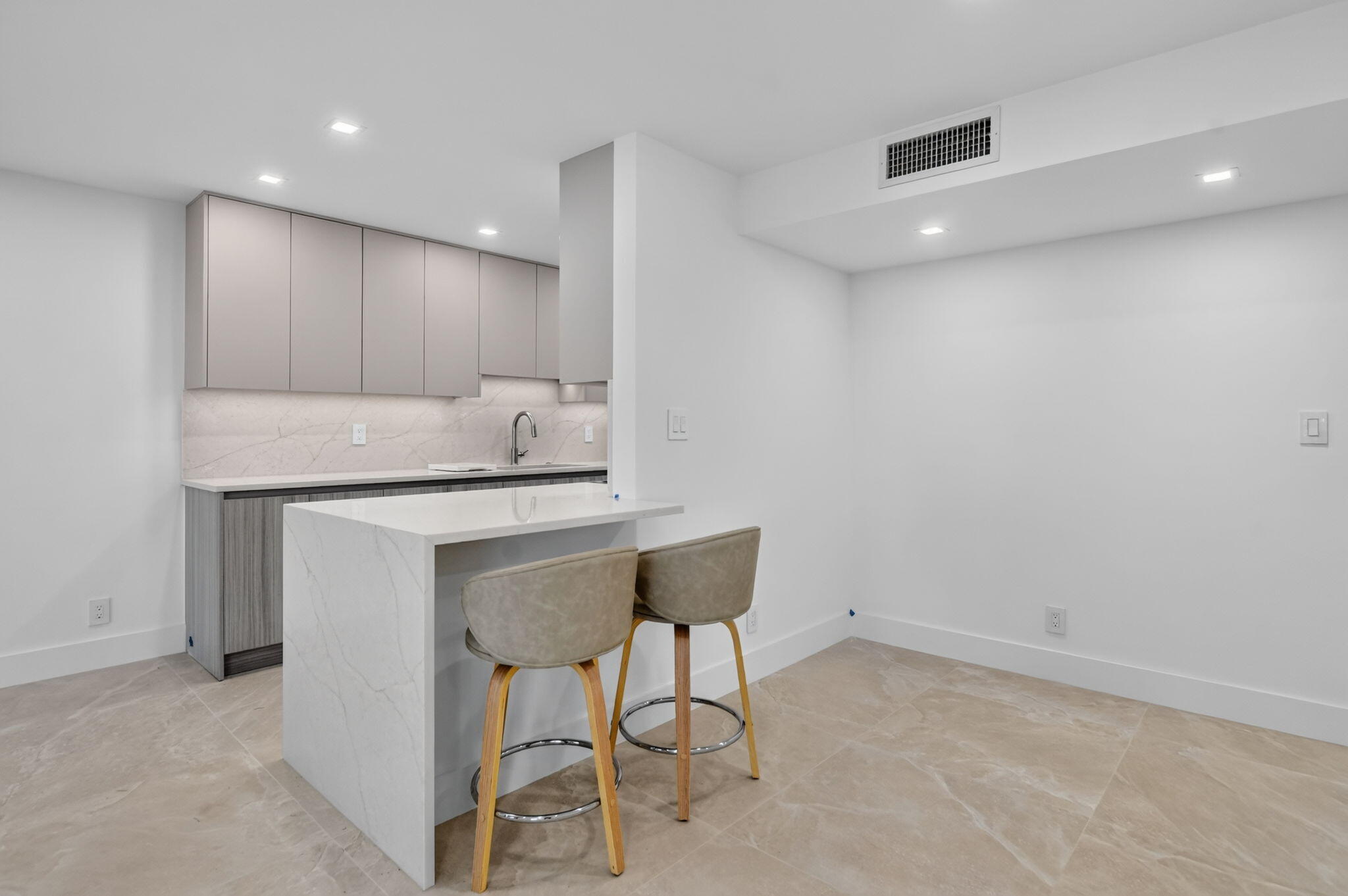 Bridgewood Townhouse - Residential