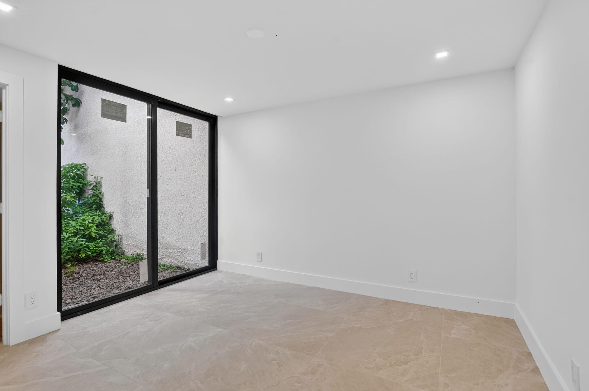 Bridgewood Townhouse - Residential
