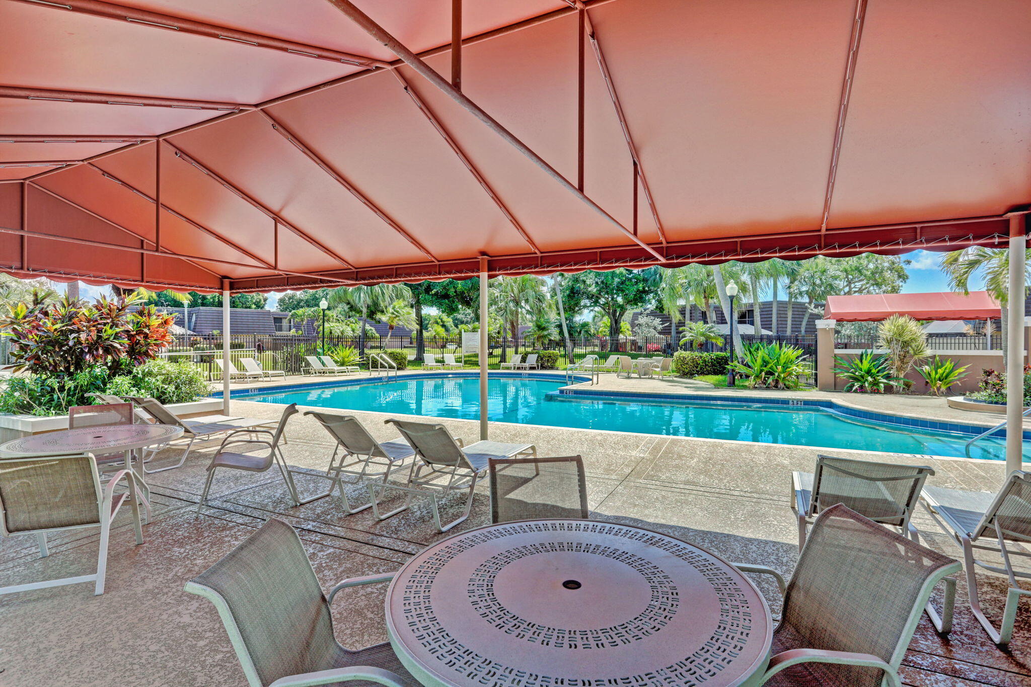 HERITAGE VILLAGE OF P B LAKES - Residential