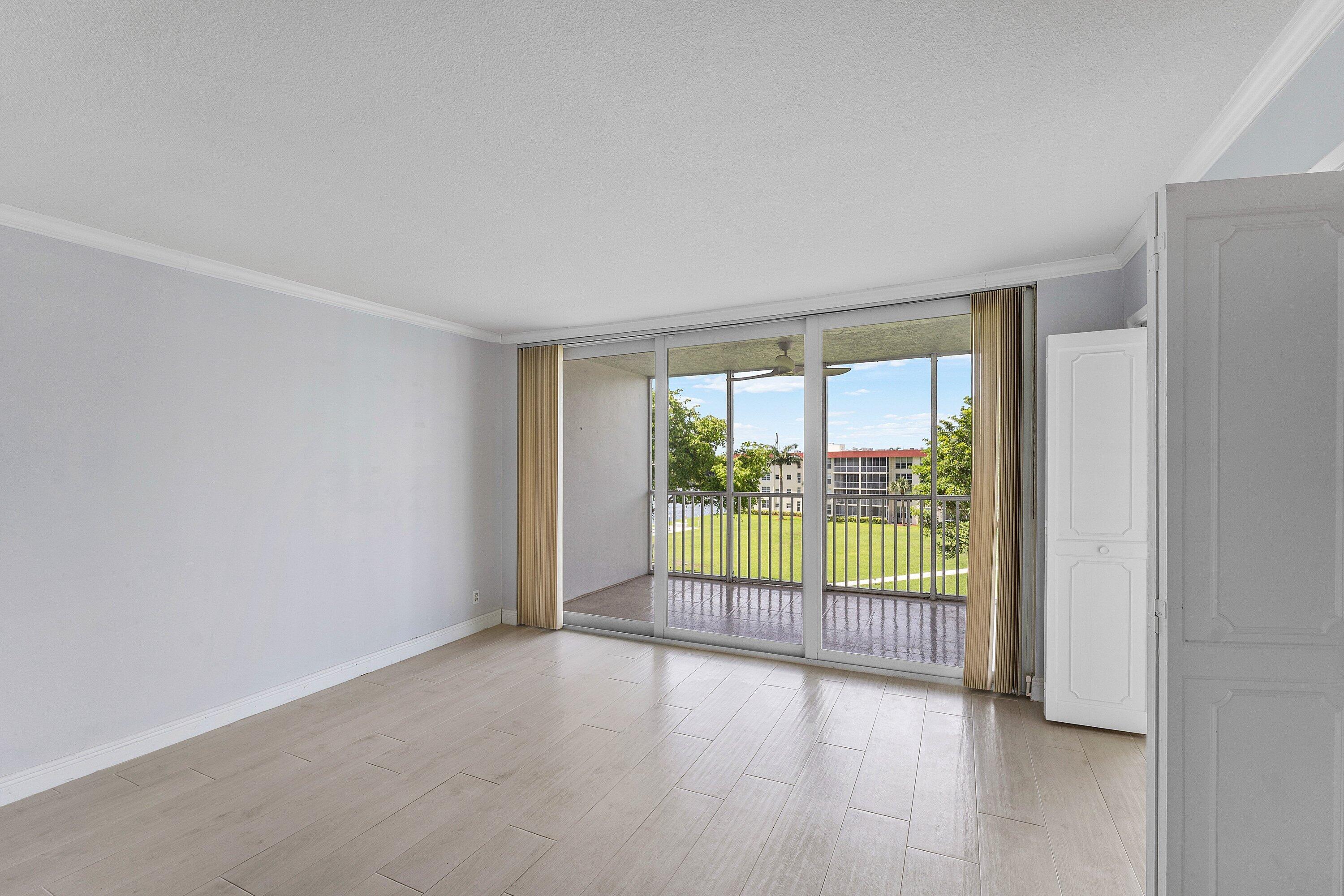PALM AIRE AT CORAL KEY - Residential