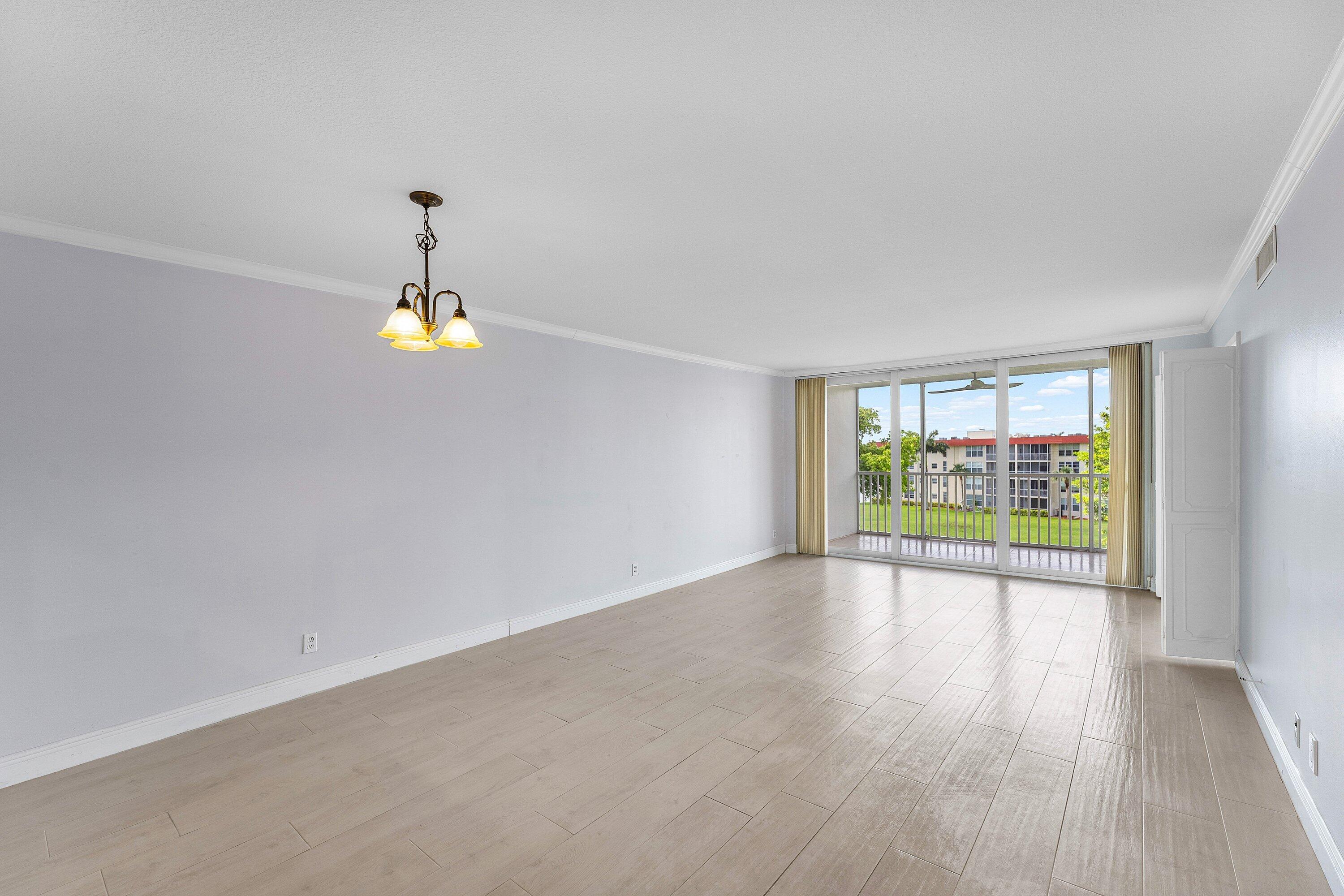 PALM AIRE AT CORAL KEY - Residential