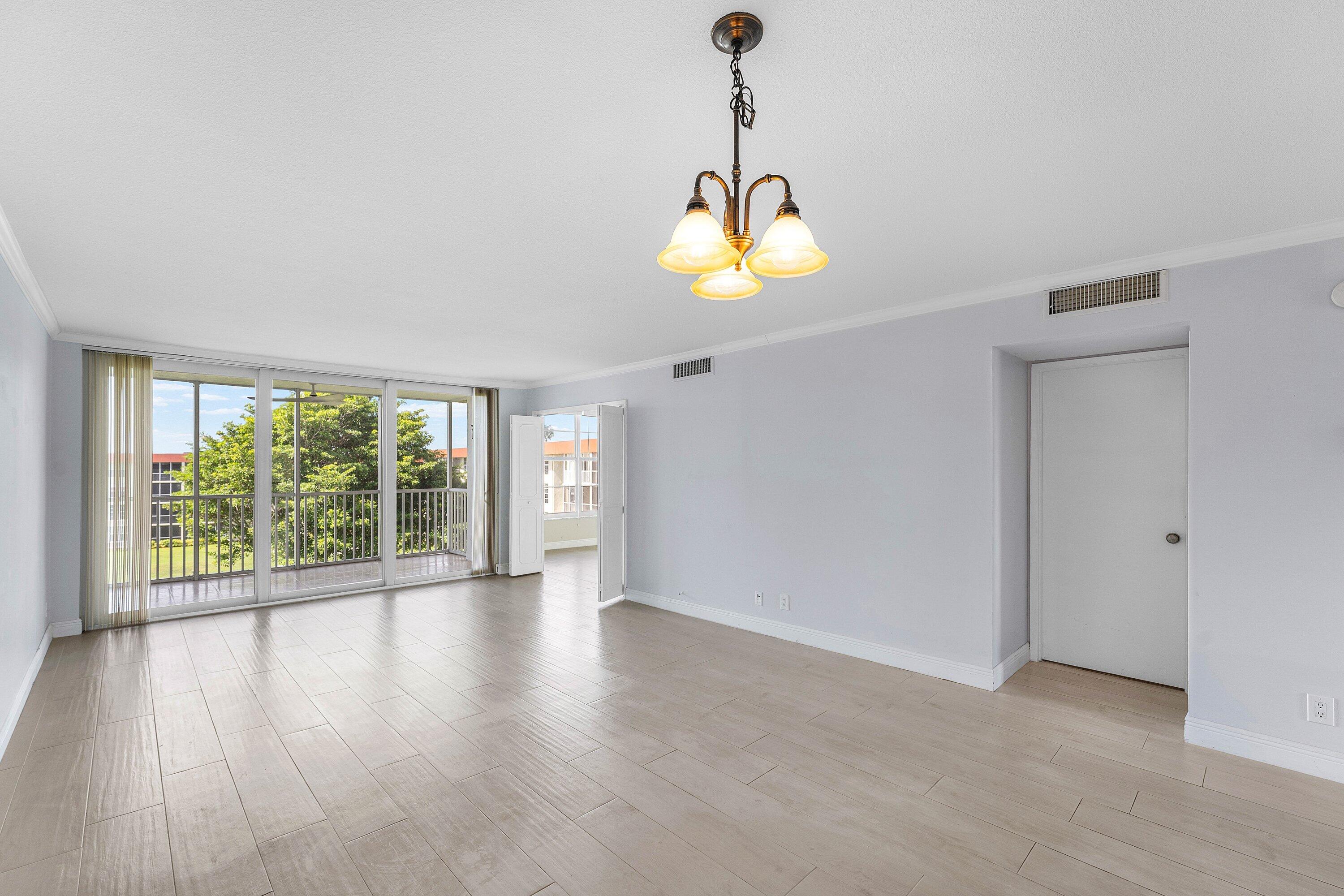 PALM AIRE AT CORAL KEY - Residential