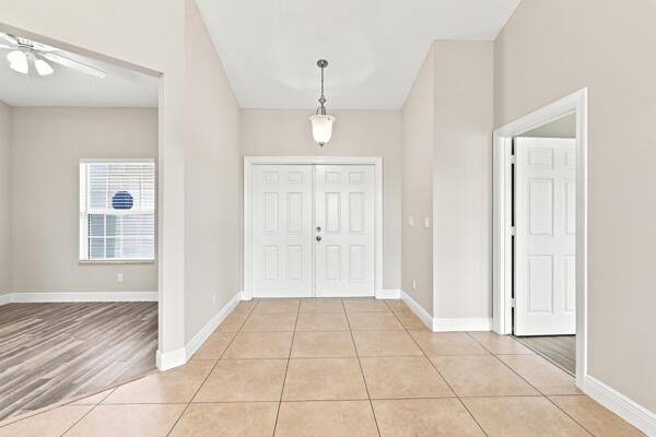 PORT ST LUCIE SECTION 46 1ST REPLAT - Residential
