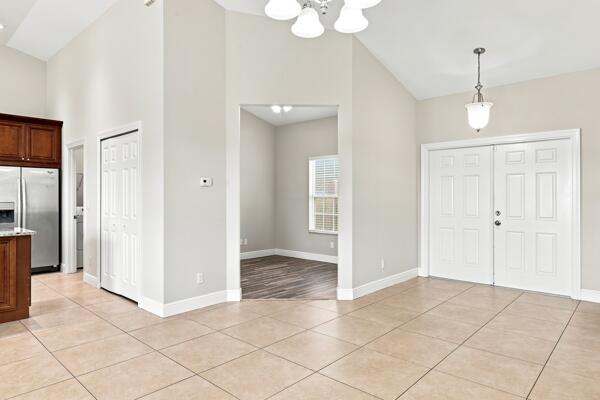 PORT ST LUCIE SECTION 46 1ST REPLAT - Residential