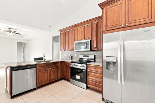 PORT ST LUCIE SECTION 46 1ST REPLAT - Residential