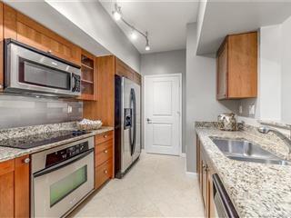 HARBORAGE YACHT CONDO - Residential