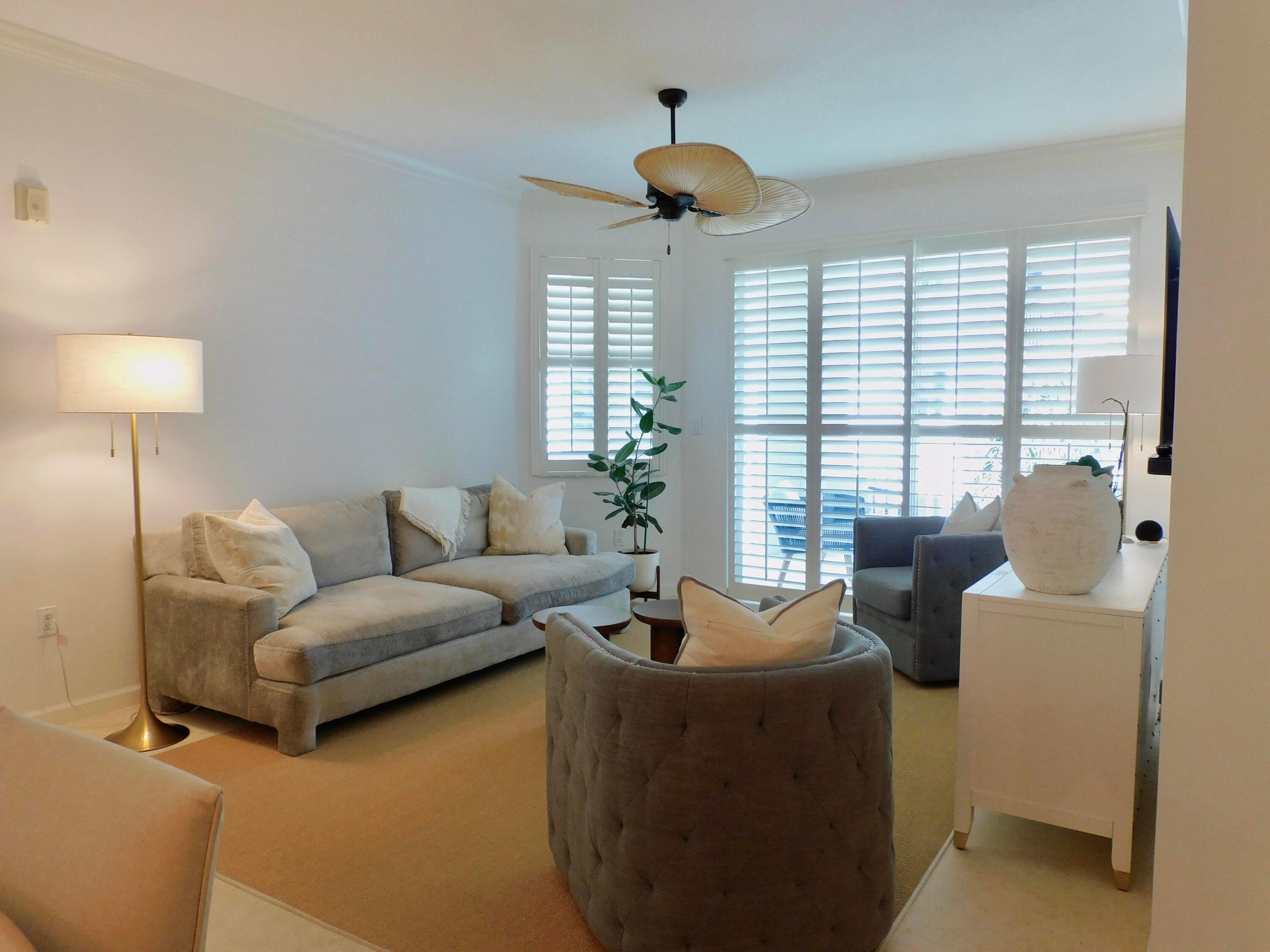 HARBORAGE YACHT CONDO - Residential