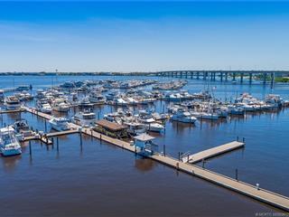 HARBORAGE YACHT CONDO - Residential