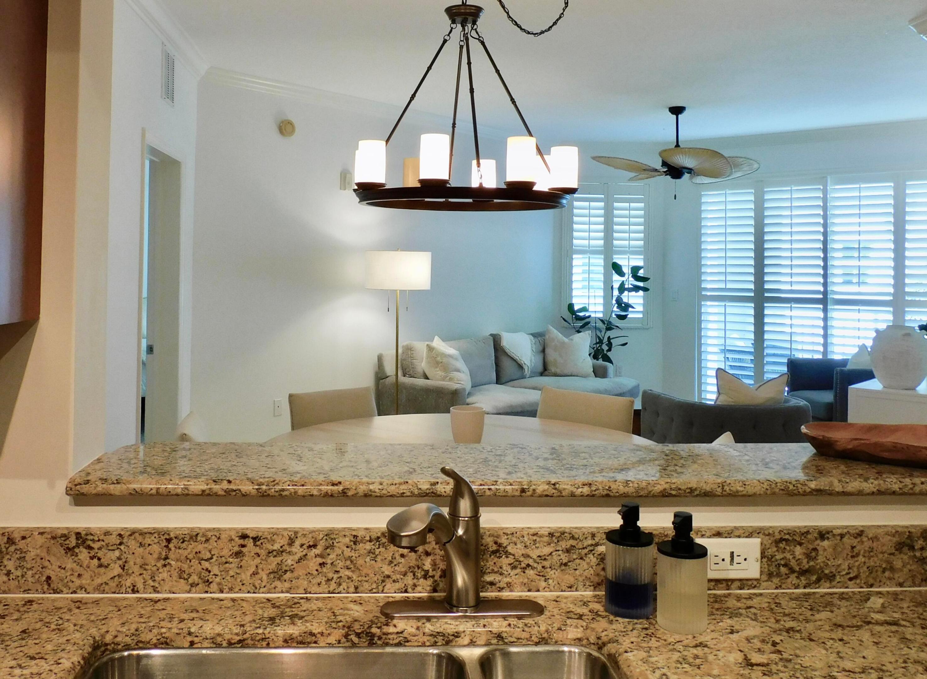 HARBORAGE YACHT CONDO - Residential