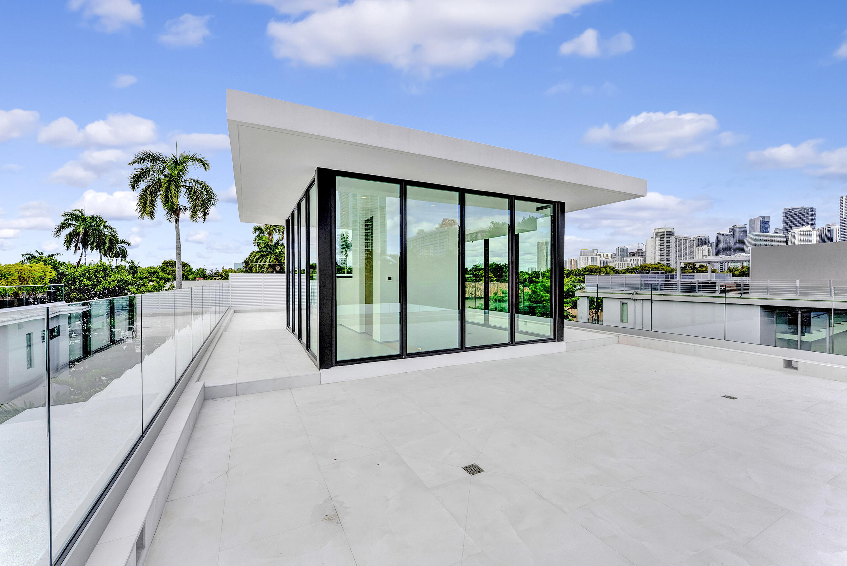 HOLLEMAN PARK - Residential