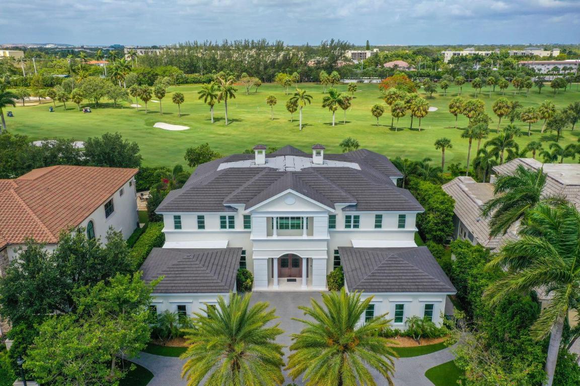 ROYAL PALM YACHT & COUNTRY CLUB - Residential