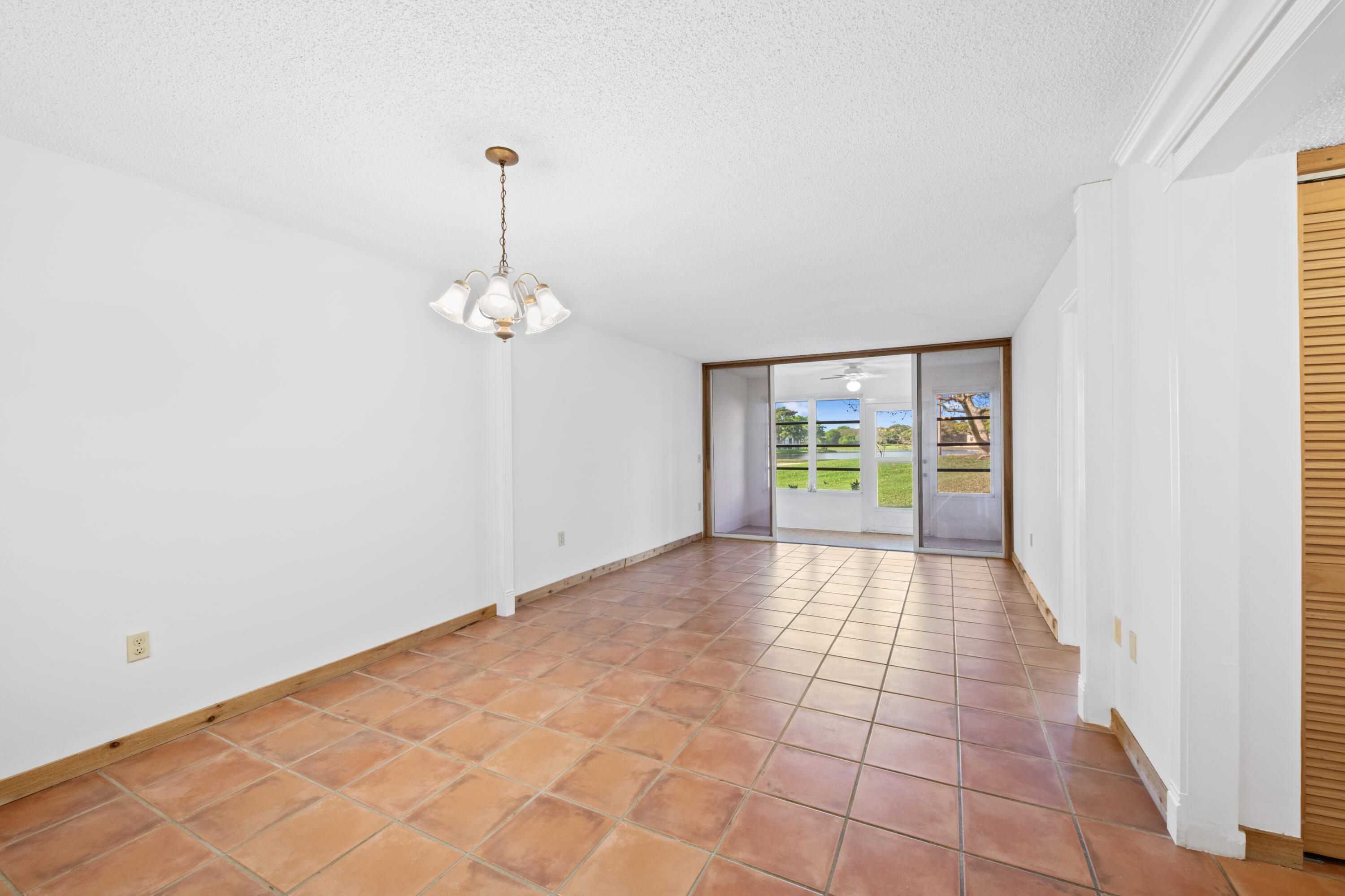 TANGERINE CONDOMINIUM EIGHT - Residential